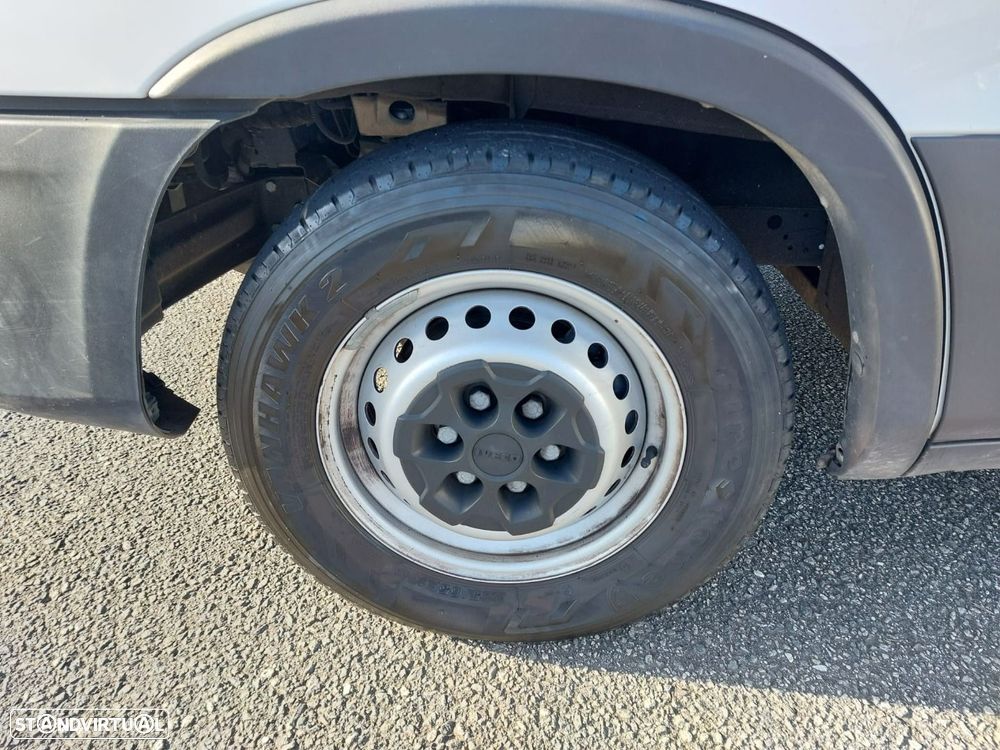 Iveco DAILY 35-140 - 12