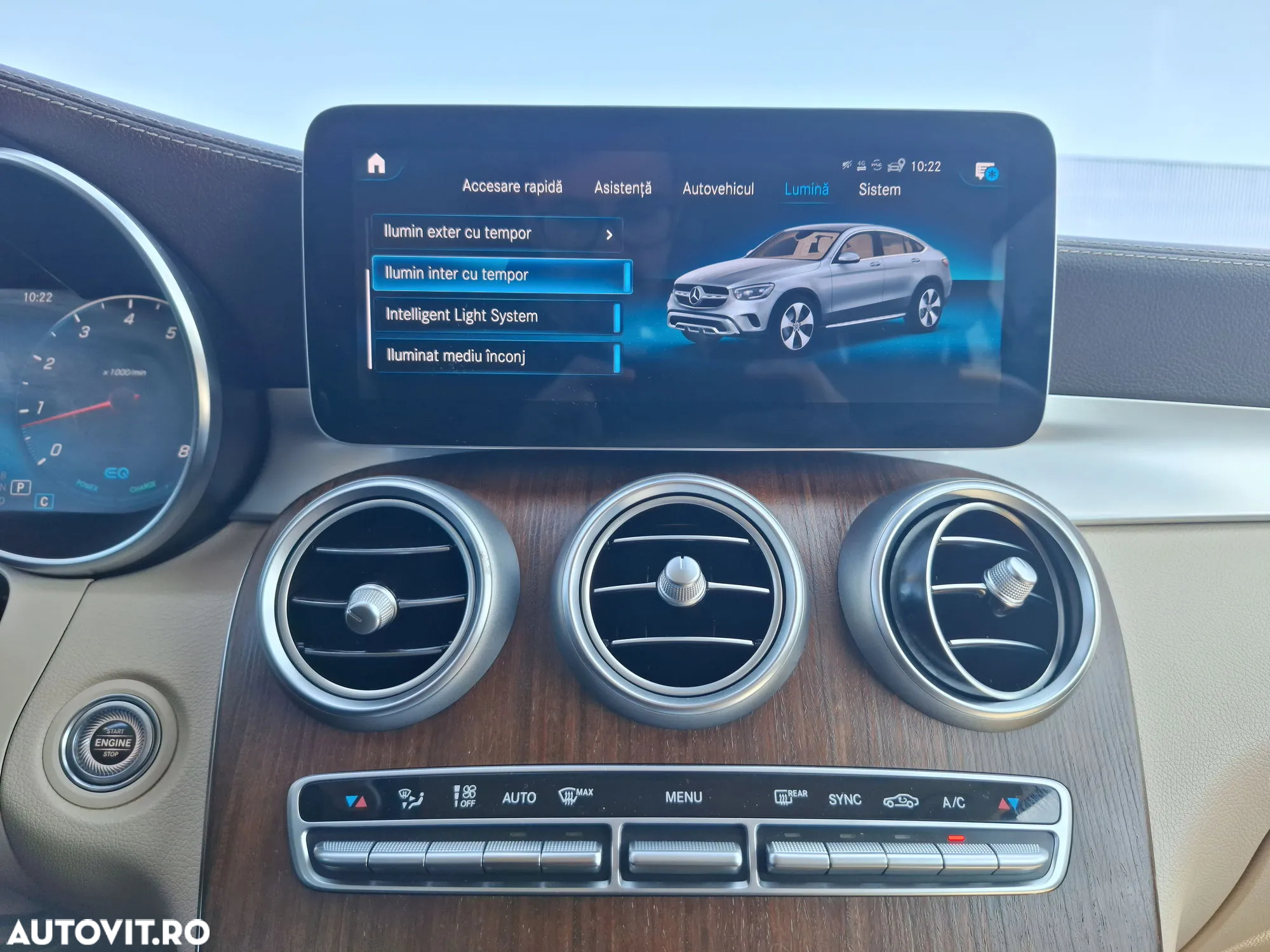 Mercedes-Benz GLC 300 4MATIC MHEV - 32