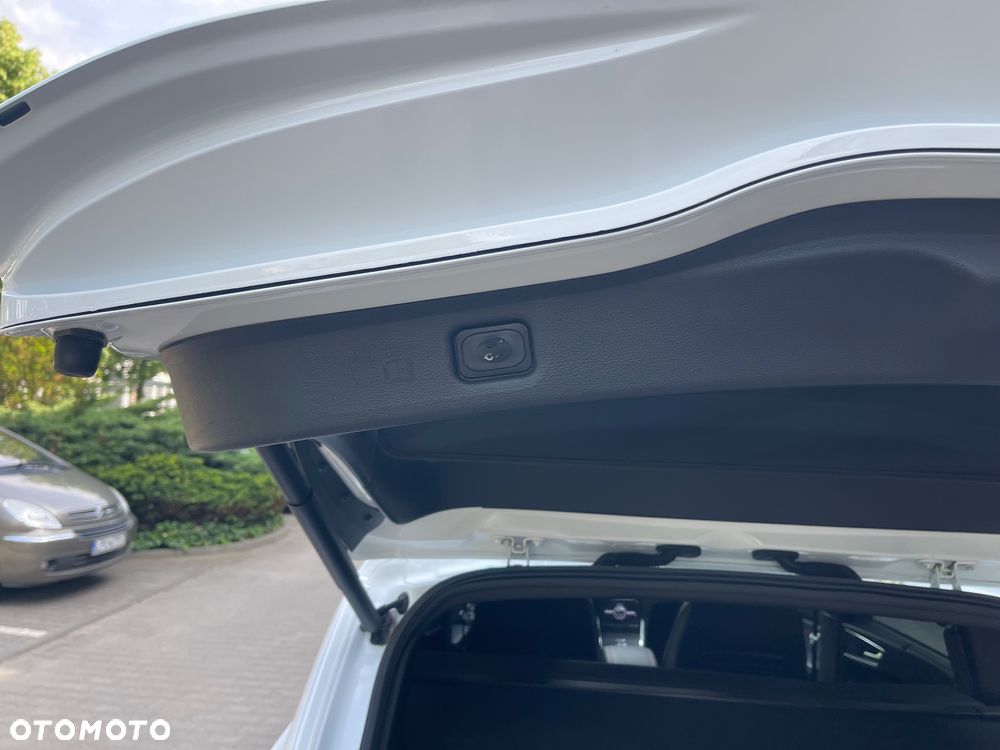 Ford S-Max - 13