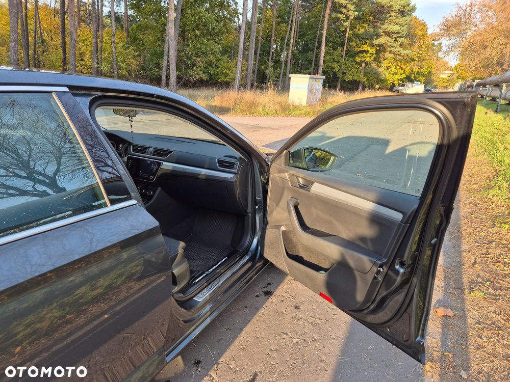 Skoda Superb 2.0 TDI Ambition DSG7 - 14