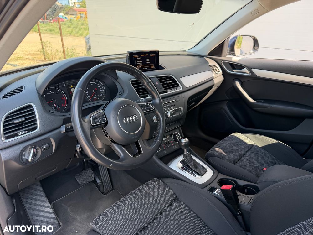 Audi Q3 - 12