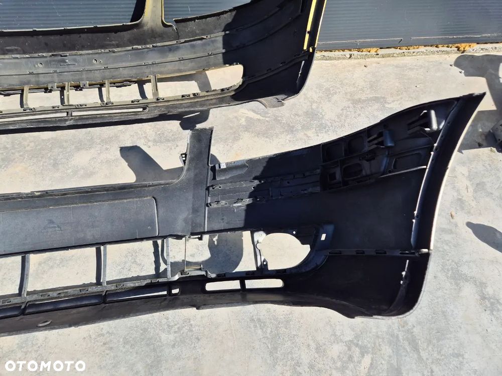 ORYGINALNY ZDERZAK  TYLNI ZDERZAK  PASSAT B5 - 14