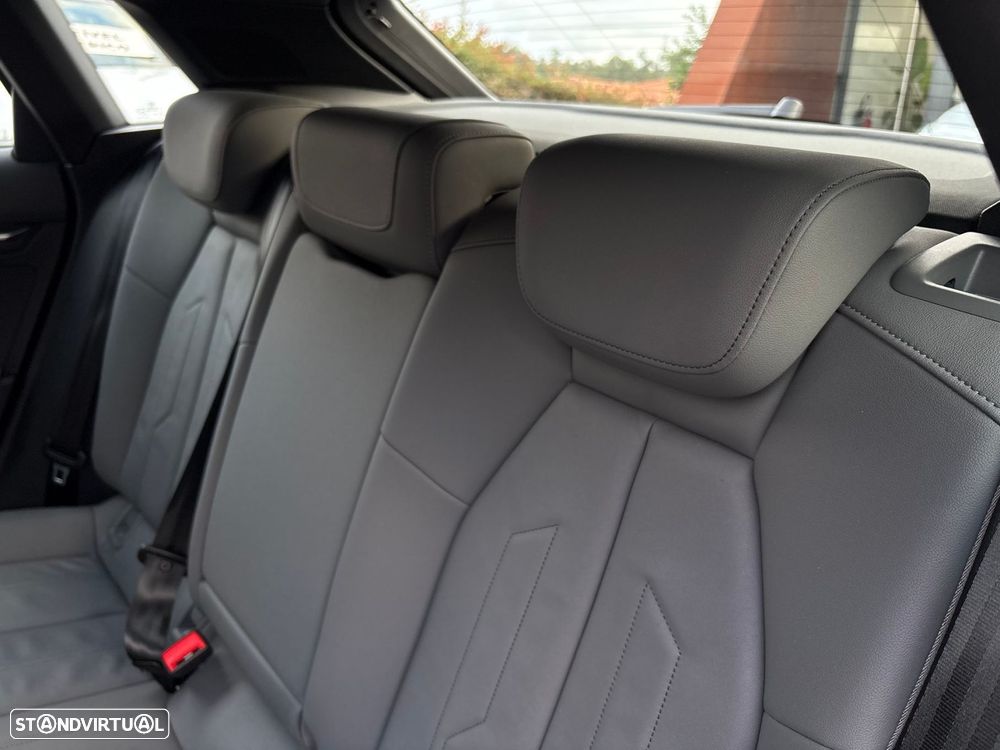 Audi A3 Sportback 40 TFSIe S line - 22