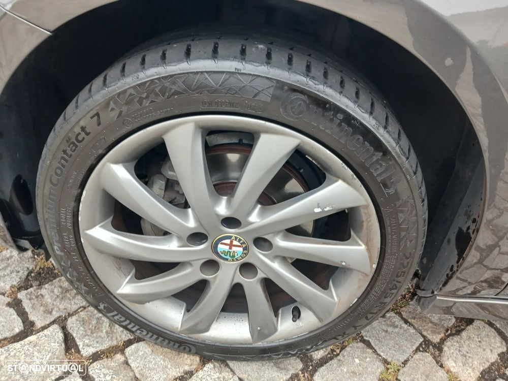 Alfa Romeo Giulietta 1.6 JTDM Veloce - 17