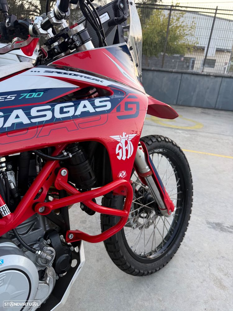 GasGas EC 700 Rally Raid - 7
