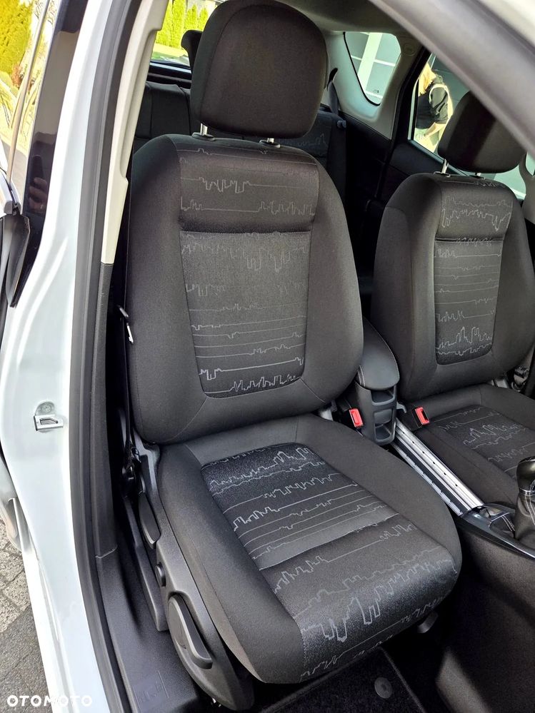 Opel Meriva - 19