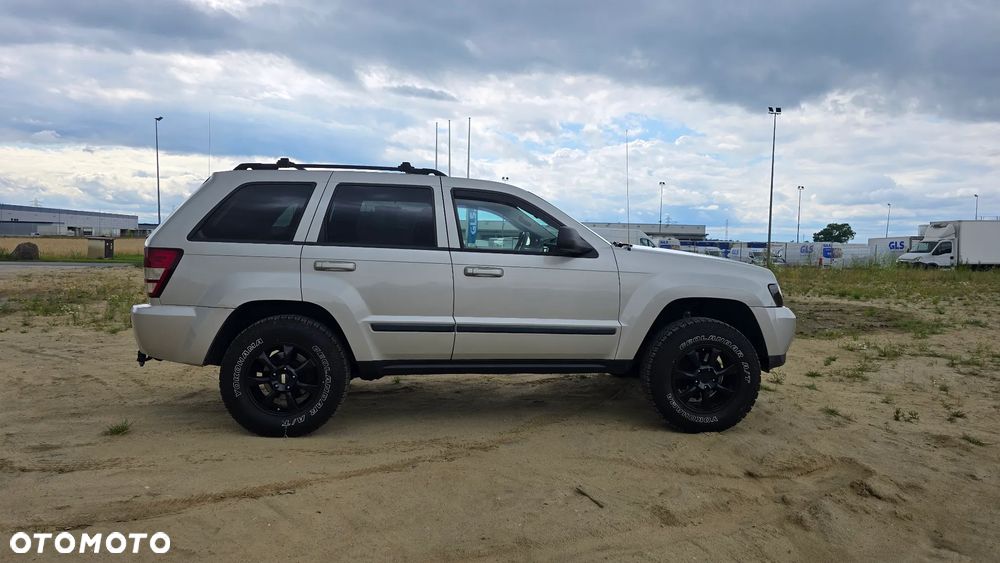 Jeep Grand Cherokee 3.7 4x4 Laredo - 3