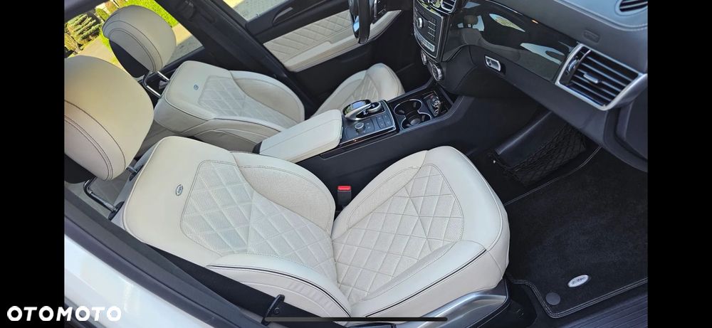 Mercedes-Benz GLS 500 4Matic 9G-TRONIC AMG Line - 10