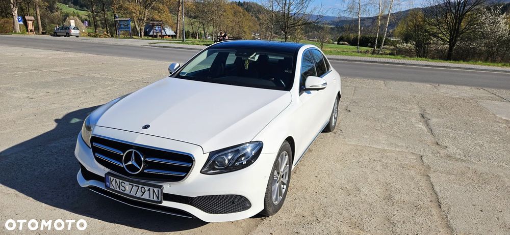 Mercedes-Benz Klasa E 220 d 4-Matic Business Edition 9G-TRONIC - 1