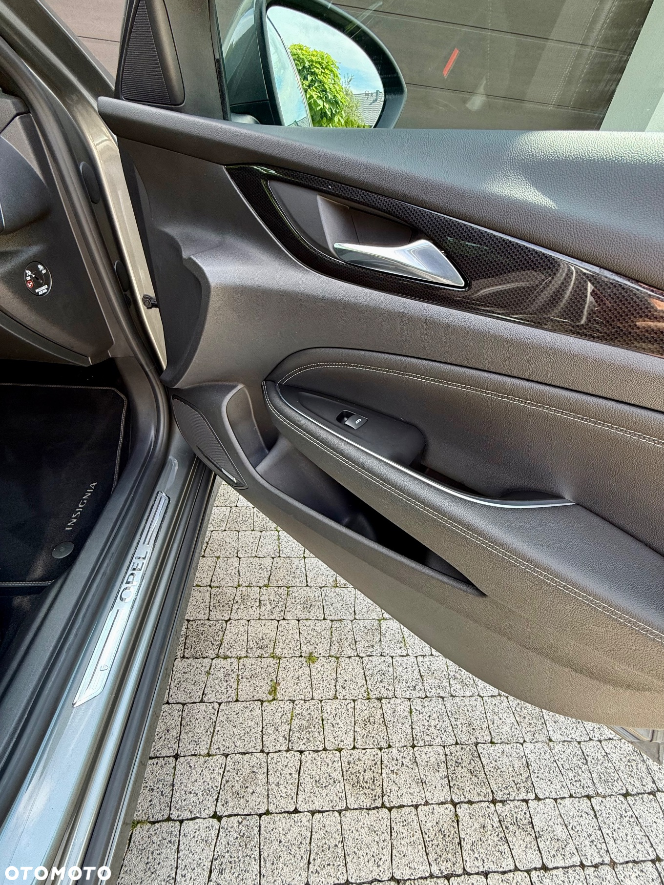Opel Insignia Sports Tourer 2.0 Direct Inj Trb 4x4 Exclusive - 28