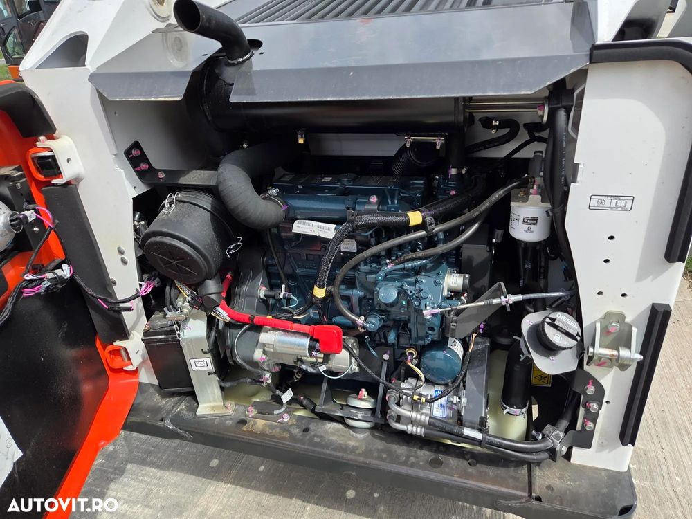 Bobcat S510, NOU 2025, ridica 810kg la 2,7t, ANVELOPE PLINE, Aer conditionat, usa cabina, motor Kubota 50CP, sist hidraulic suplimentar, cupa 1mc, furci, posibilitate leasing 5 ani-PROMOTIE 41.900 EUR+Tva - 26