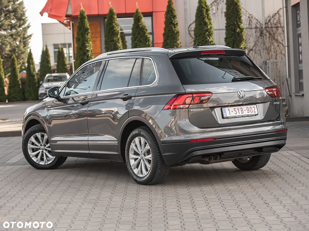 Volkswagen Tiguan - 9