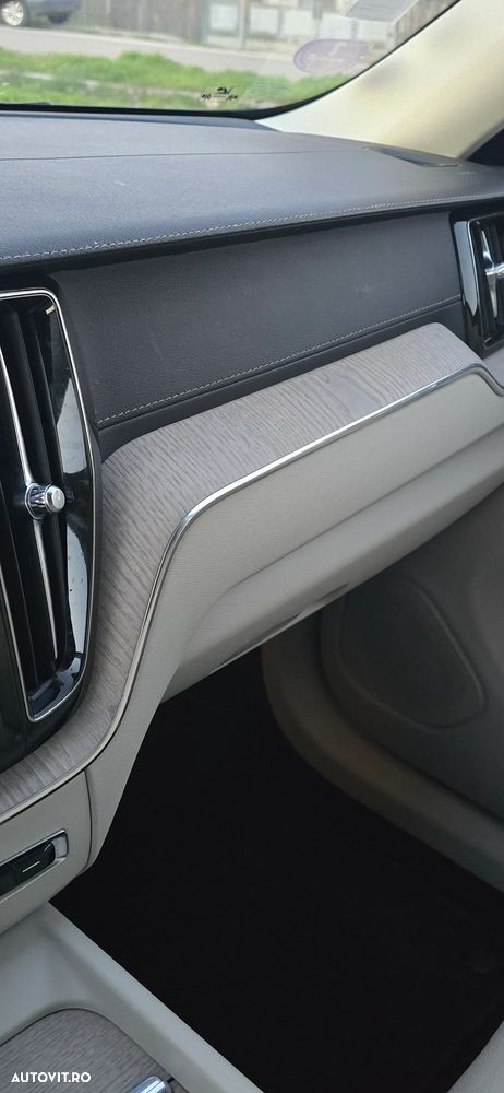 Volvo XC 60 Recharge T6 Twin Engine eAWD Inscription Expression - 23