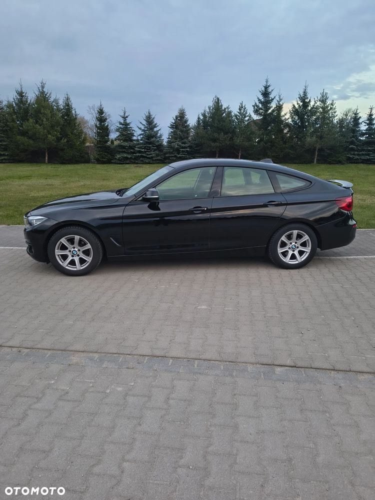 BMW Seria 3 318d MHEV Advantage - 4
