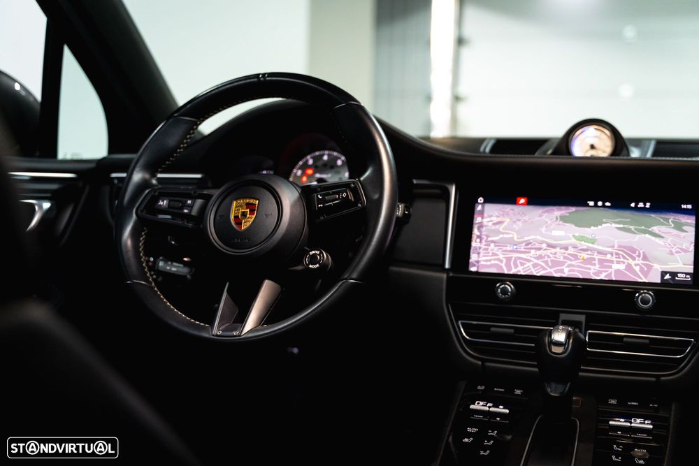 Porsche Macan T - 20