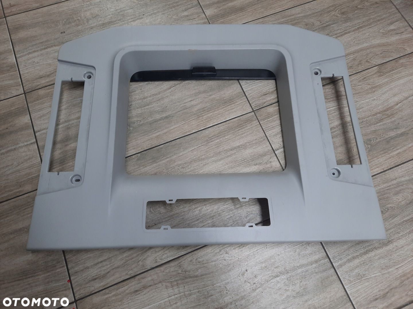 OSŁONA MASKOWNICA SZYBERDACHU RENAULT GAMA T HIGH - 1