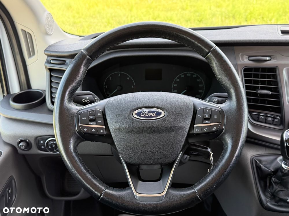 Ford Transit - 27