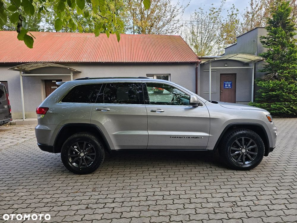 Jeep Grand Cherokee - 8