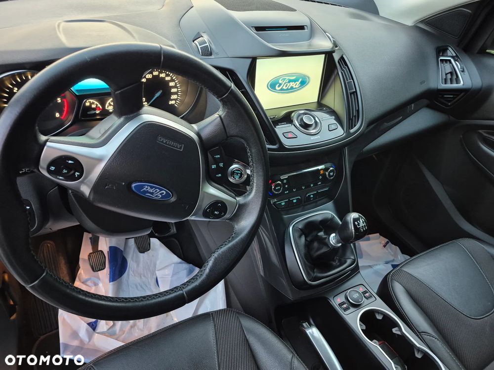 Ford Kuga - 18