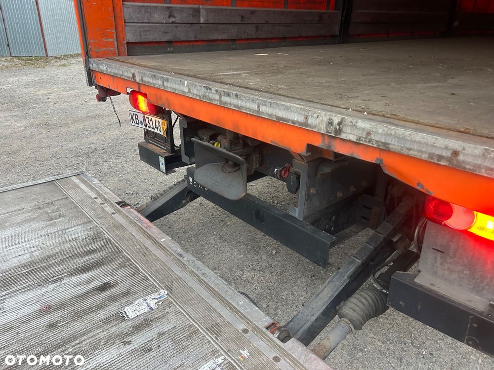 Volvo FL - 19