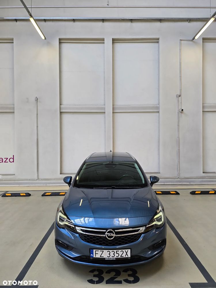 Opel Astra 1.6 CDTI Elite S&S - 9