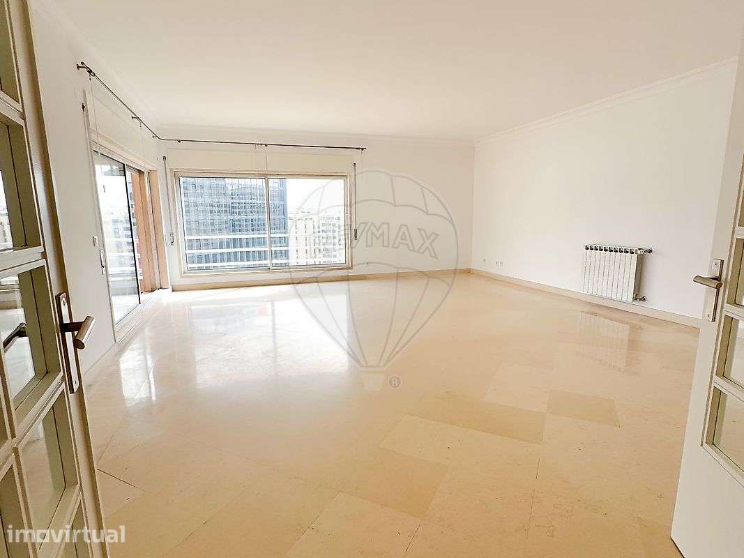 Apartamento T3 para arrendamento - Grande imagem: 3/31