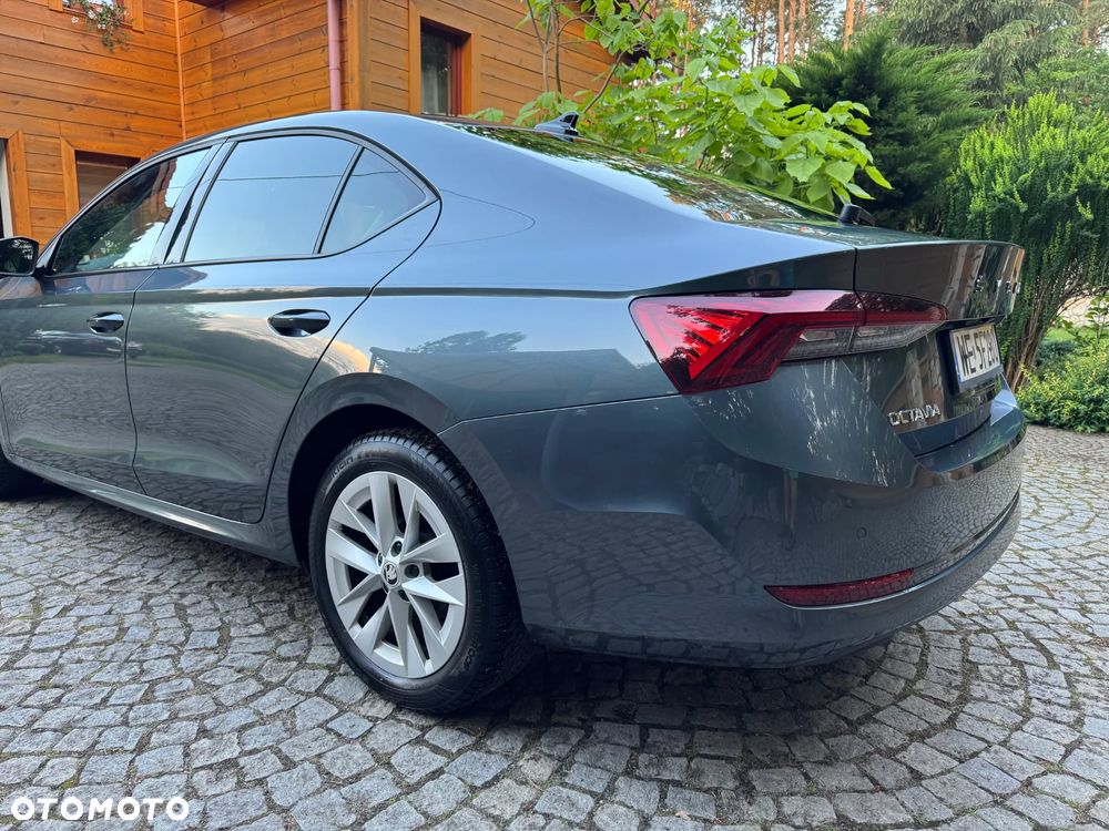 Skoda Octavia 1.0 TSI Ambition - 4