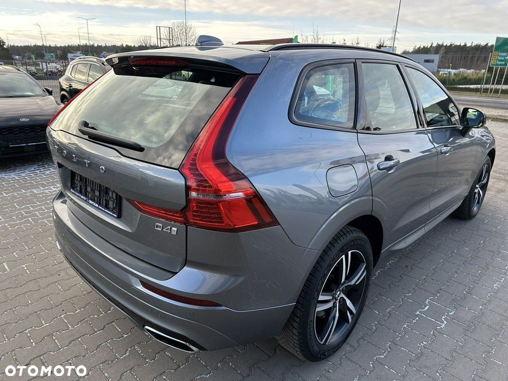 Volvo XC 60 D4 R-Design - 7