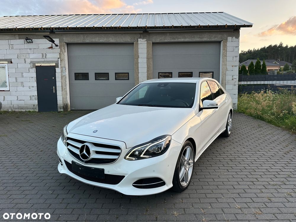Mercedes-Benz Klasa E 220 CDI BlueEff Avantgarde - 19