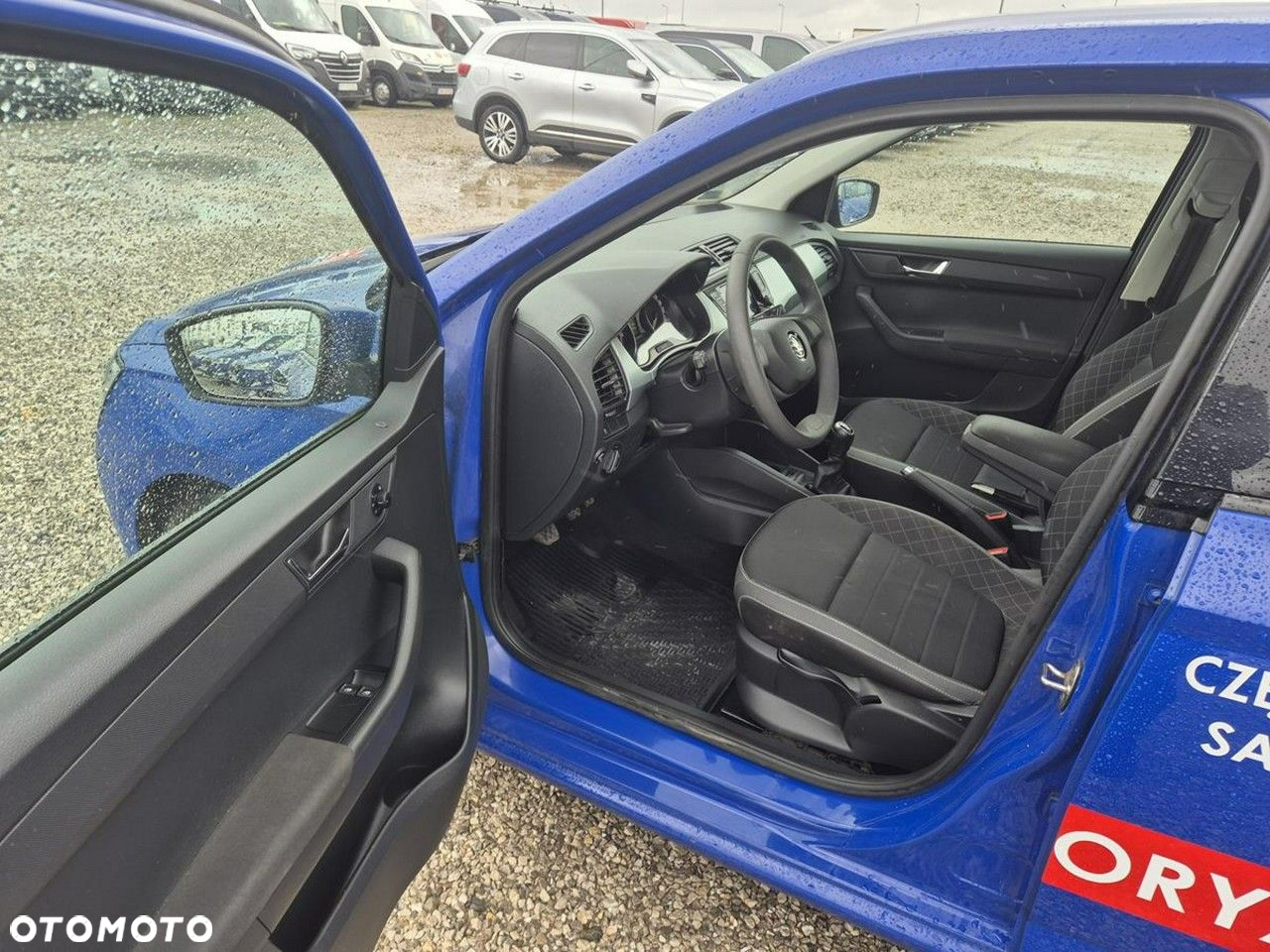 Skoda Fabia - 8