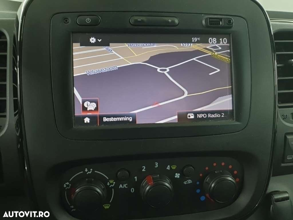 Opel Vivaro - 6
