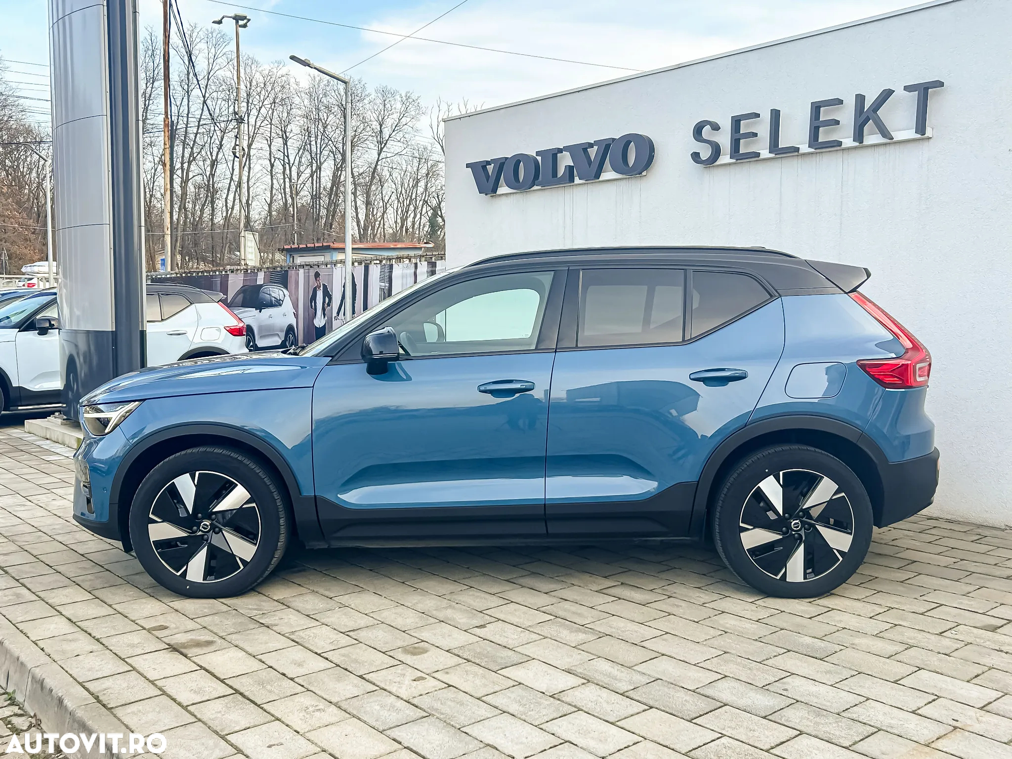 Volvo XC 40 Recharge Single Motor Extended Range RWD Ultimate - 3