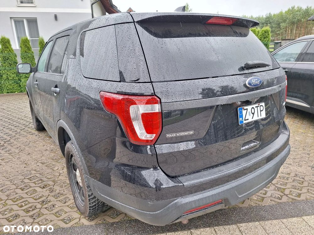 Ford Explorer - 20