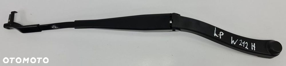 RAMIE WYCIERACZKI LEWE MERCEDES W212 EUROPA - 1