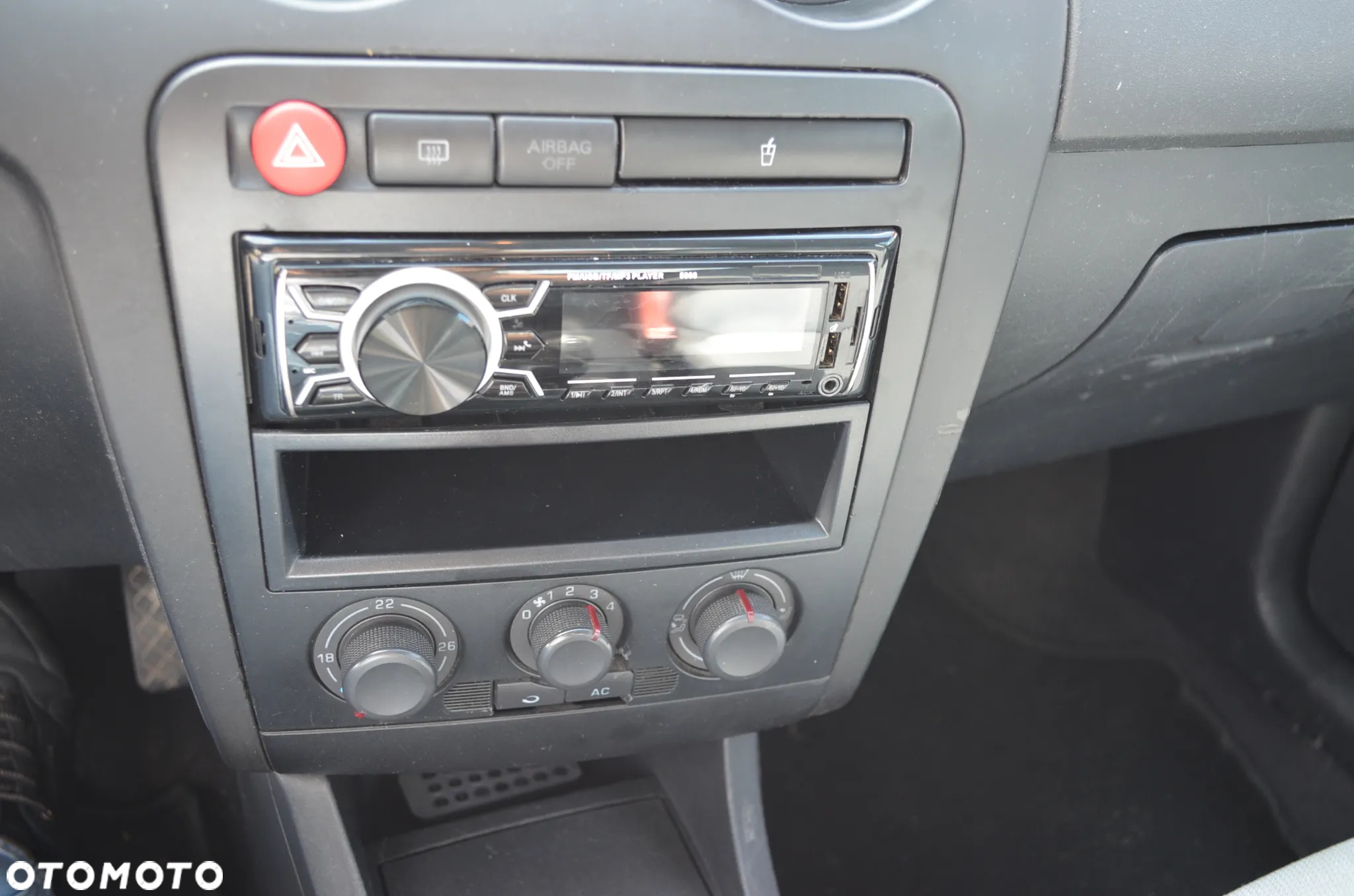 Seat Ibiza - 8