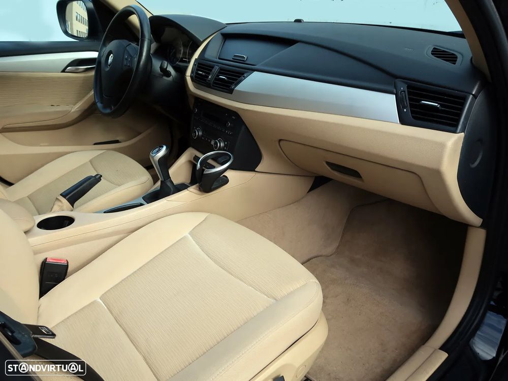 BMW X1 20 d sDrive - 14