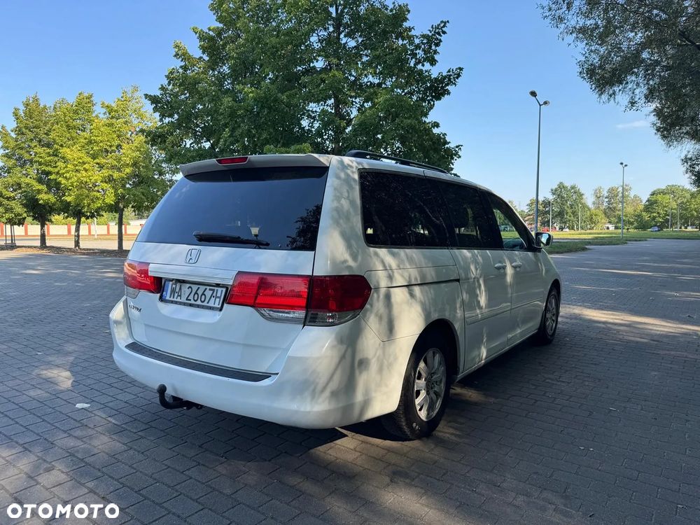 Honda Odyssey 3.5 LX - 6