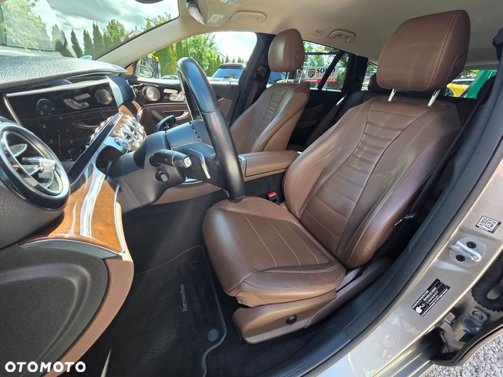 Mercedes-Benz Klasa E 350e 9G-TRONIC Exclusive - 19
