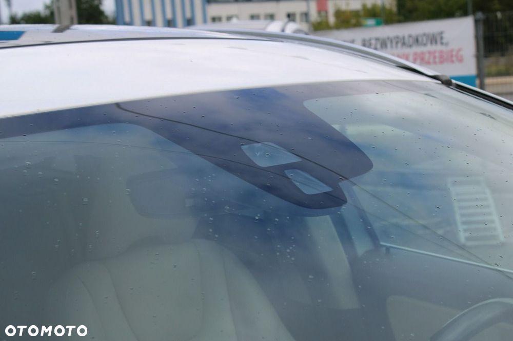 Volvo XC 60 - 32