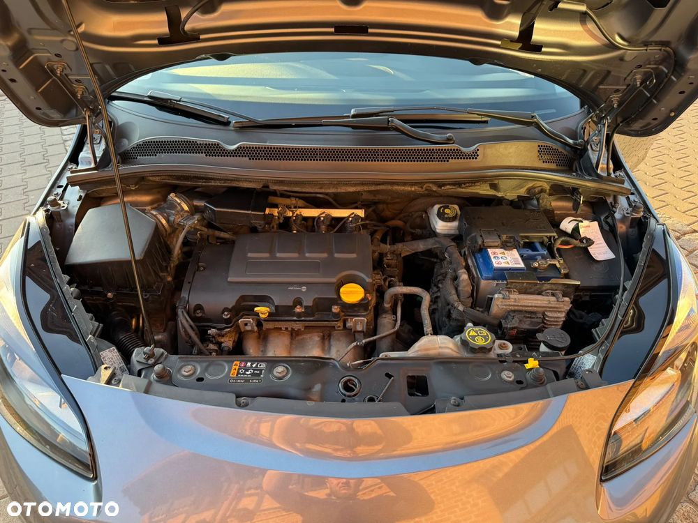 Opel Corsa 1.4 Enjoy - 30