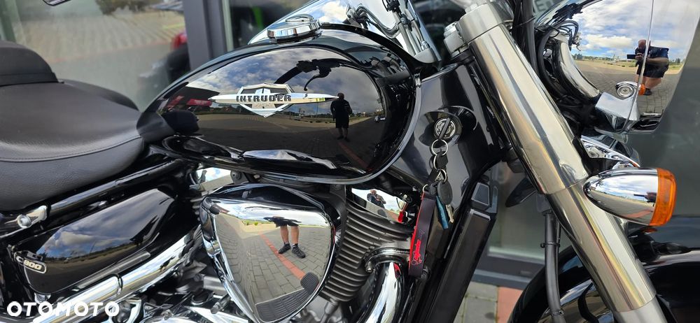 Suzuki VL 800 Volusia - Boulevard C50 - 9