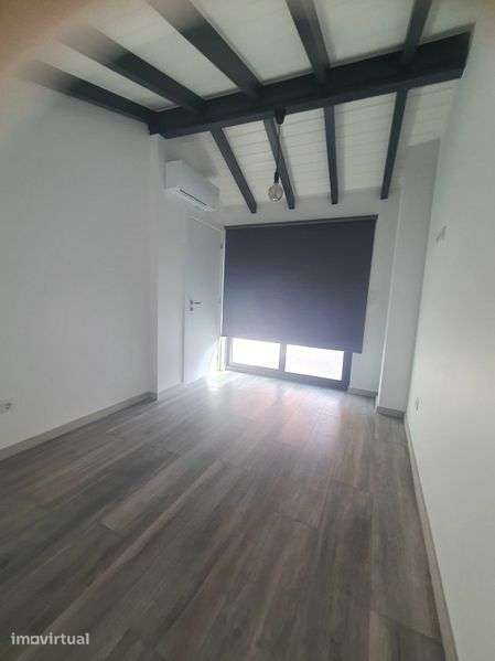 Apartamento moderno e elegante, com excelente localização em Chaves - Grande imagem: 5/11