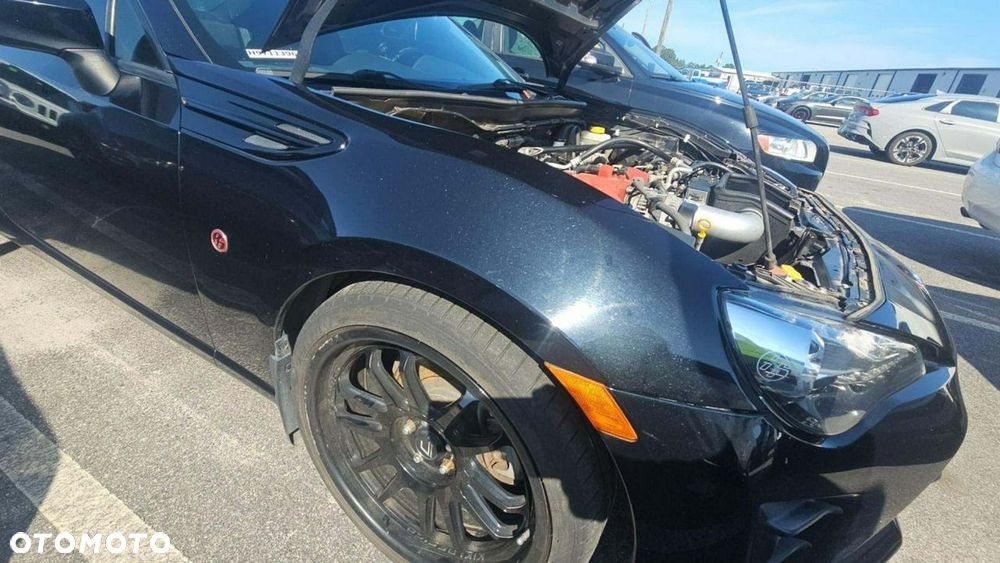 Toyota GT86 - 10