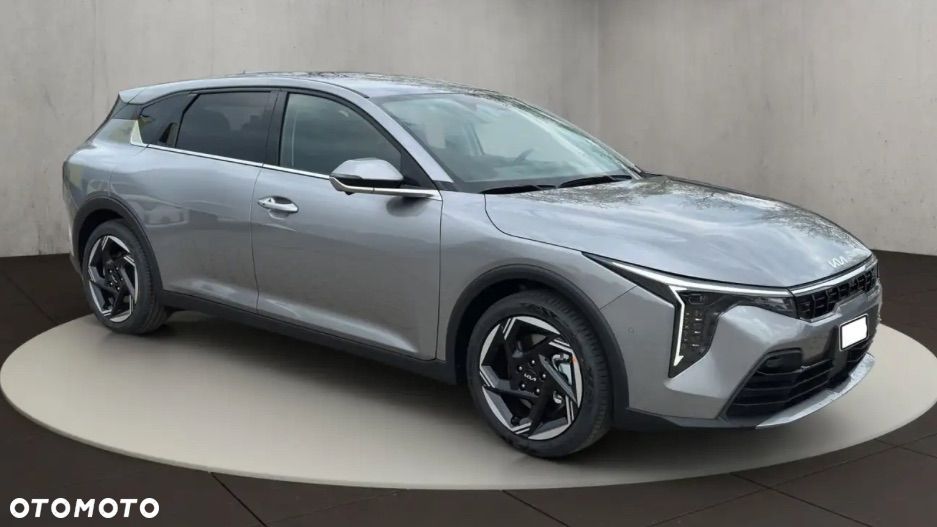 Kia K4 - 7