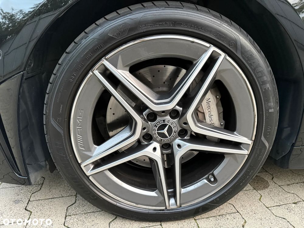 Mercedes-Benz CLS - 22