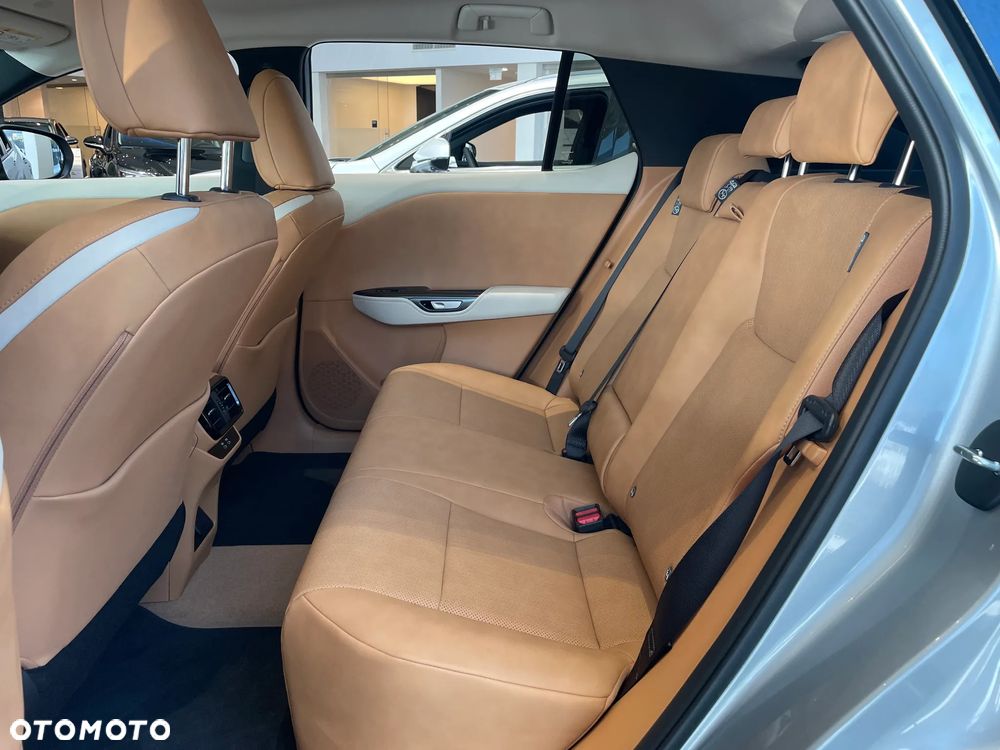 Lexus RZ 350e 77kWh Prestige - 12