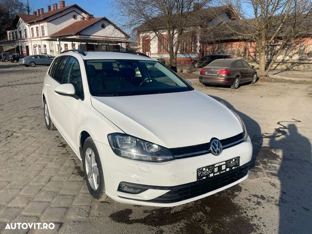 Volkswagen Golf 1.6 TDI SCR Comfortline - 1