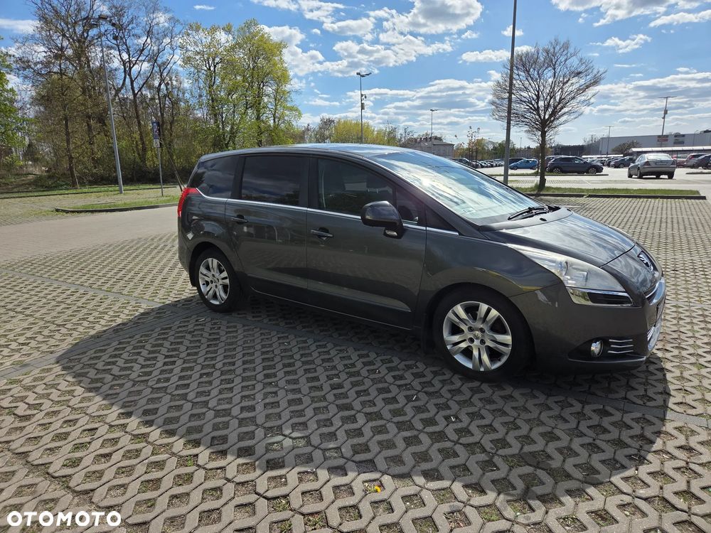 Peugeot 5008 2.0 HDi Family 7os - 3