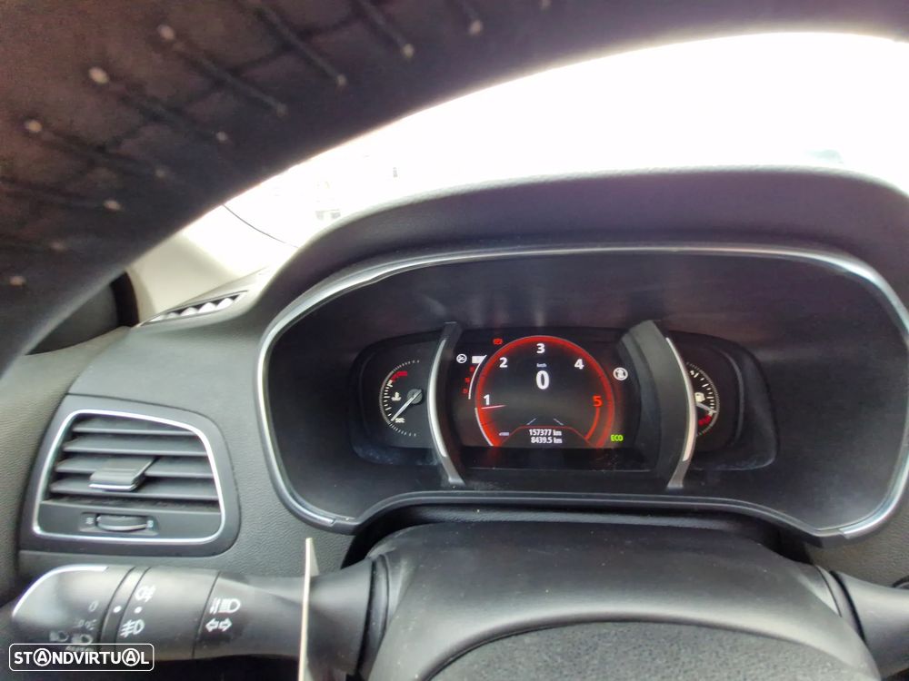 Renault Mégane ENERGY dCi 110 EDC LIMITED - 15