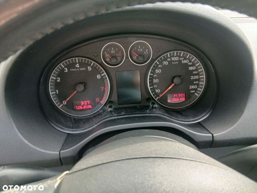 Audi A3 Sportback - 5